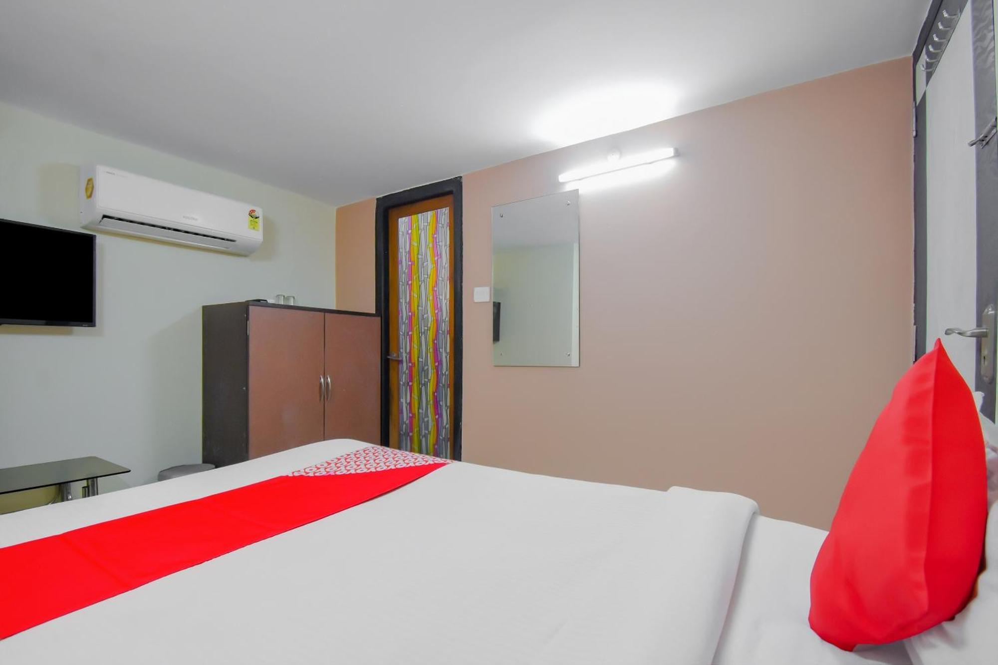 Hotel O Lindsay Inn Guest House Bara Bazar Ngoại thất bức ảnh